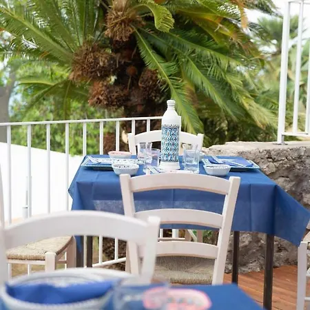 招待所 Capri Blue “le Tre Monelle”